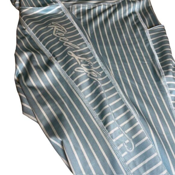 Reel Life Poly Spandex Mesh Aqua Teal Striped Leggings Side pockets Size Medium - Picture 2 of 9